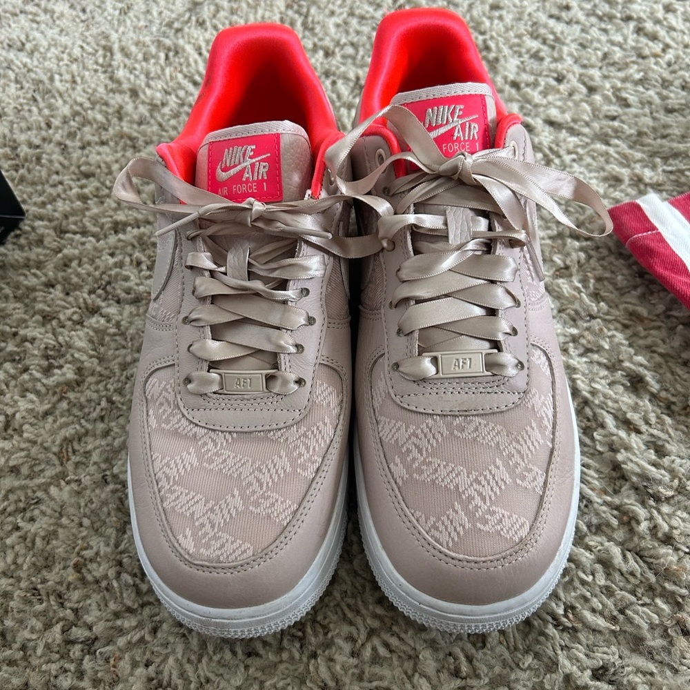 Women’s Nike Air Force 1